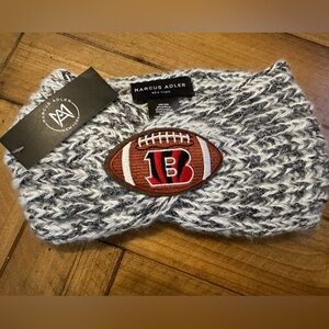 Cincinnati Bengals cold weather headband. 🐅